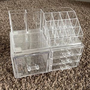 Acrylic makeup organizer